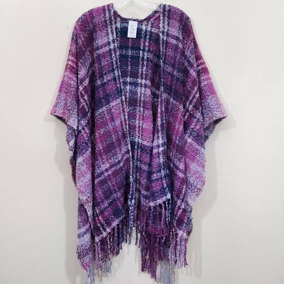 Woolrich super soft purple plaid blanket poncho with tassel trim one size - Picture 2 of 10